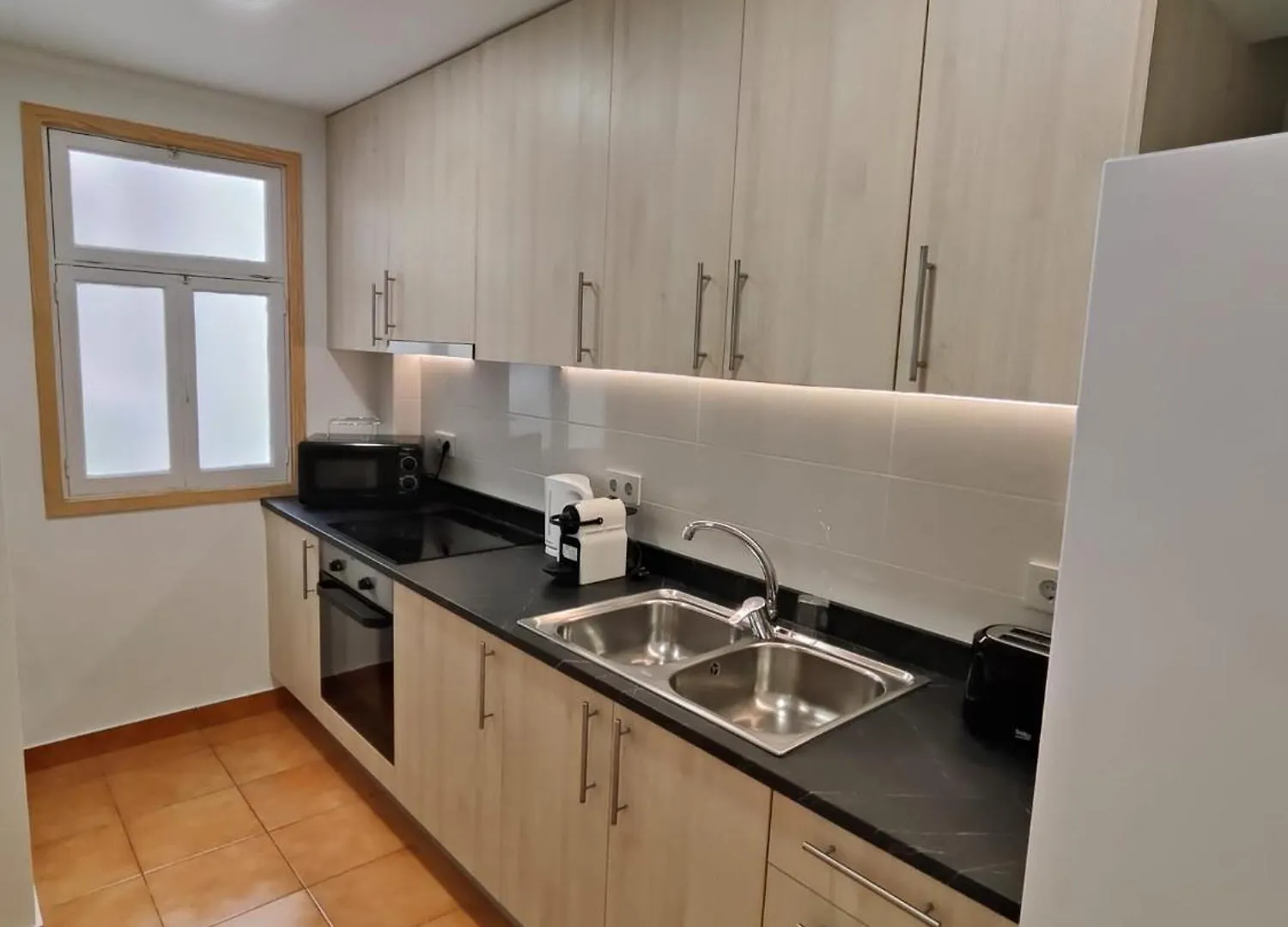 Charming Apartment Poblenou Beach 바르셀로나 0*,  스페인