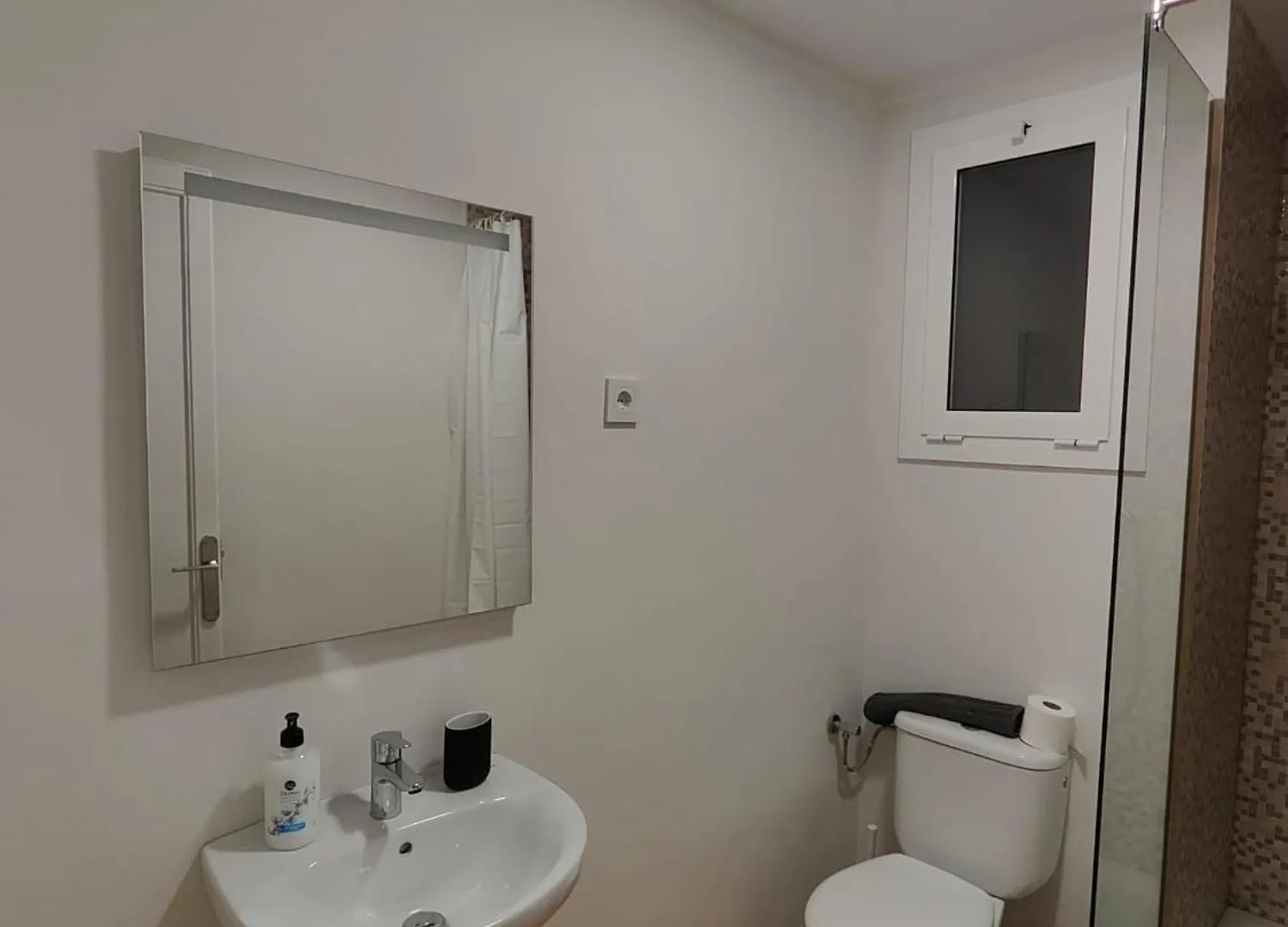 Charming Apartment Poblenou Beach 바르셀로나